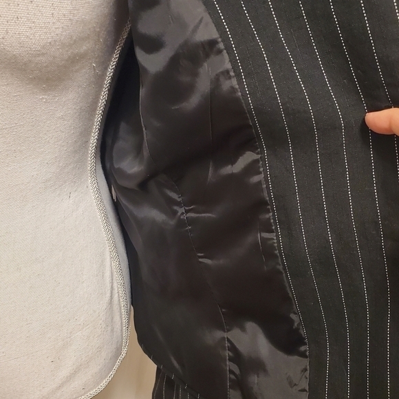 H&M Black & White Striped Linen Blazer Career, Casual Size 8 - Picture 7 of 11